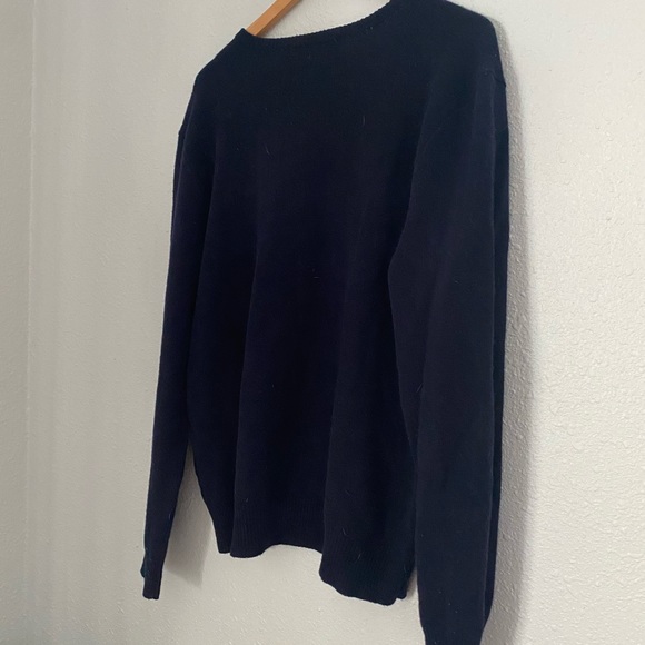 100% Lambswool Navy Polo Sweater - Picture 3 of 4